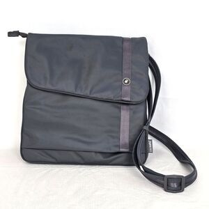 Pacsafe Slingsafe 200 Travel Security Exomesh Anti Theft RFID Gray Crossbody Bag